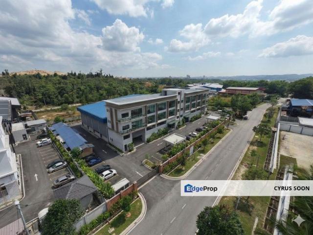 Warehouse for sale in Selayang, Selangor