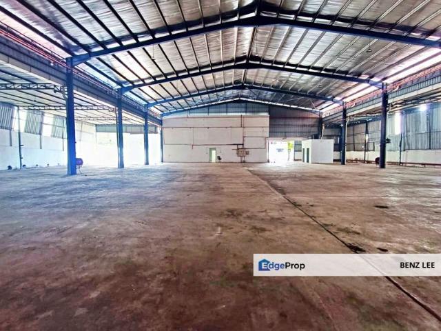 Warehouse for rent in Selayang, Selangor