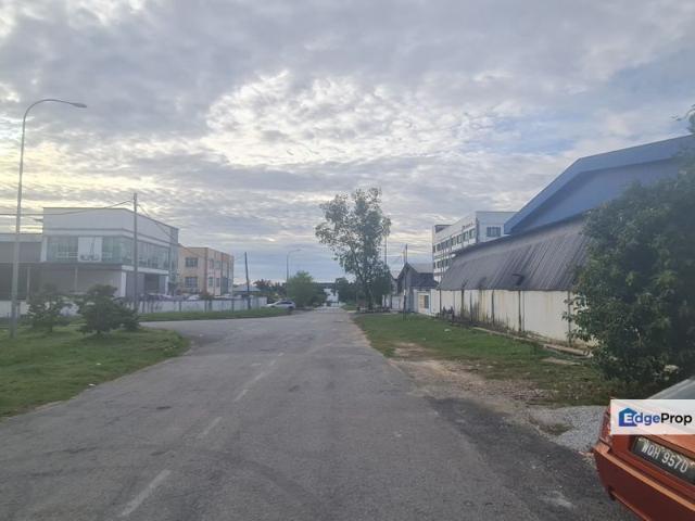 Warehouse for sale in Selayang, Selangor