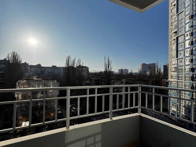 Квартира продажа в Великодолинском, Днепропетровской области