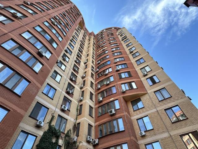 Квартира продажа в Великодолинском, Днепропетровской области