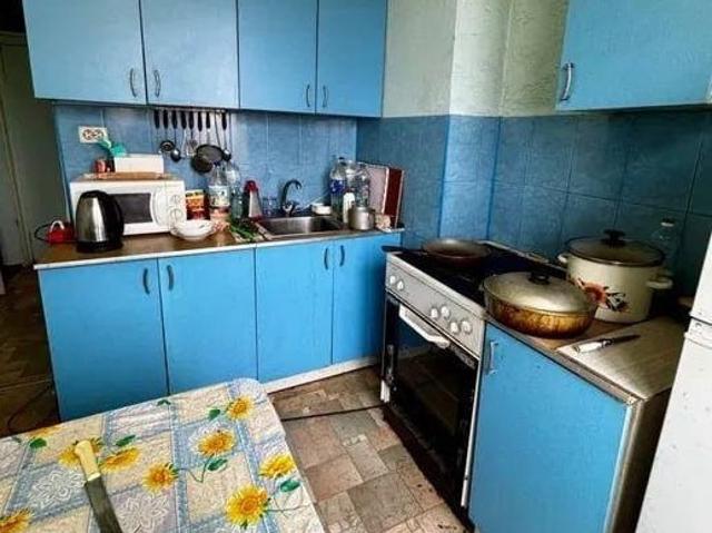 Квартира продажа в Великодолинском, Днепропетровской области