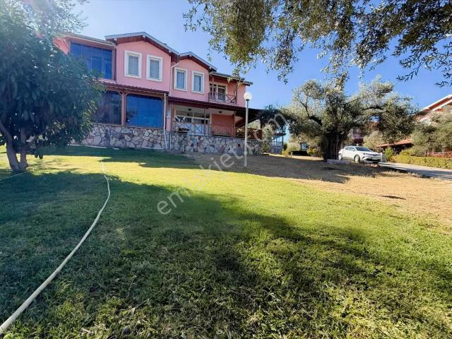 Gömeç içerisinde satılık Villa