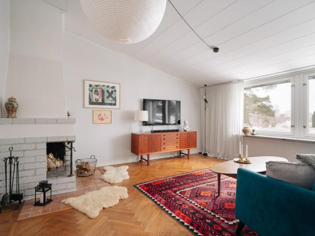 Villa till salu i Hässelby-Vällingby, Stockholm