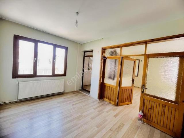 Hacıbektaşlı, Salihli içerisinde kiralık mülk