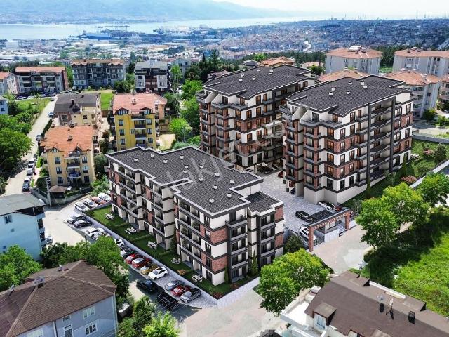 İzmit, Kocaeli içerisinde satılık mülk