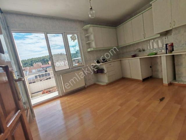 Kuruçeşme Mahallesi, Buca içerisinde kiralık mülk