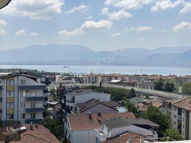 İzmit, Kocaeli içerisinde satılık mülk