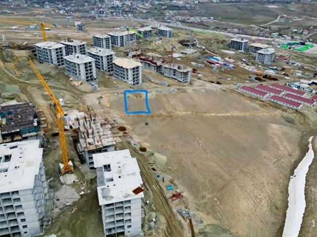 Edremit, Van içerisinde satılık Arsa