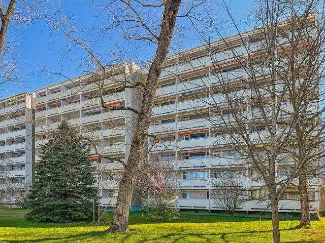 Wohnung kaufen in Thalkirchen-Obersendling-Forstenried-Fürstenried-Solln, München