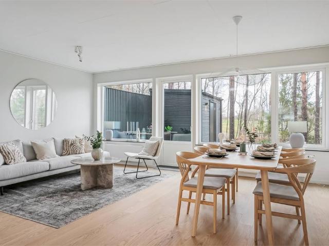 Villa till salu i Bro, Stockholm