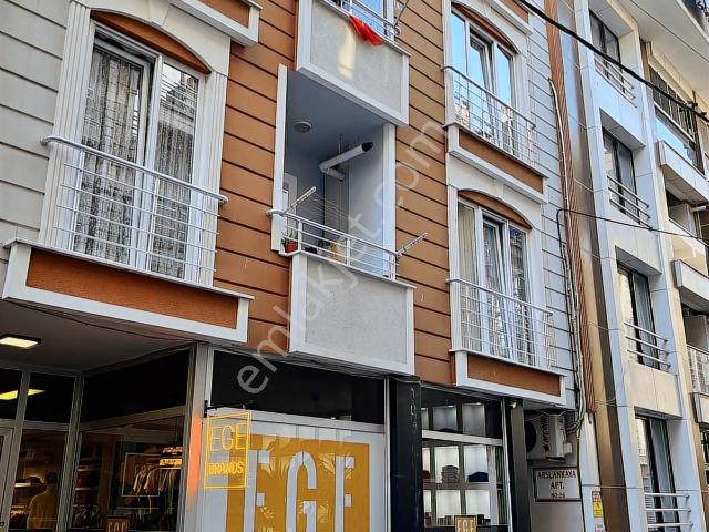 İzmit, Kocaeli içerisinde satılık mülk