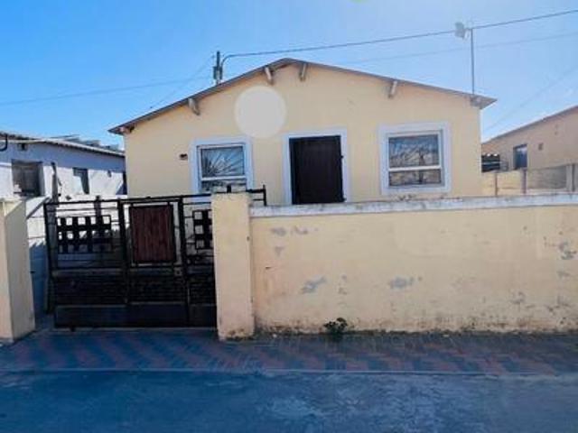 House for sale in Khayelitsha, Western Cape