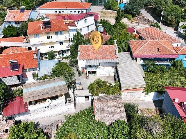 Sakı, Kuyucak içerisinde satılık Bahce kati