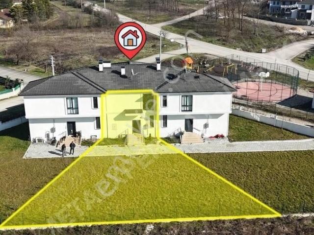 Düzce Merkez içerisinde satılık Villa