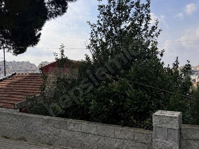 Üsküdar, İstanbul içerisinde satılık mülk