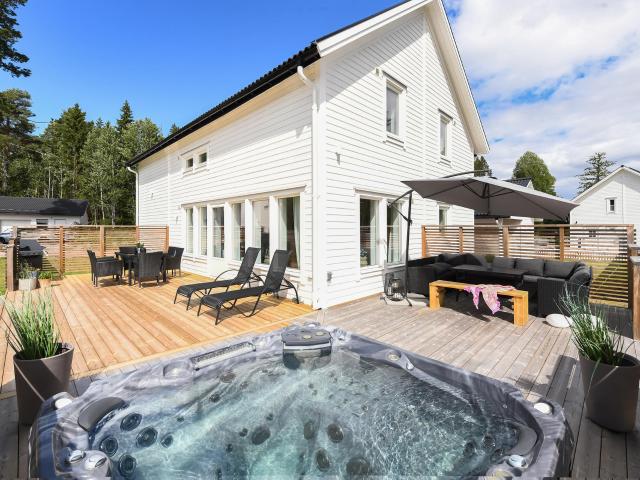 Villa till salu i Gävle, Gävleborg