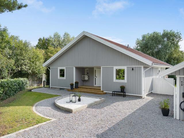 Villa till salu i Ekerö, Stockholm