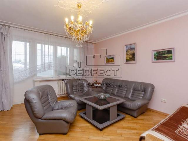 Квартира продажа в Романкове