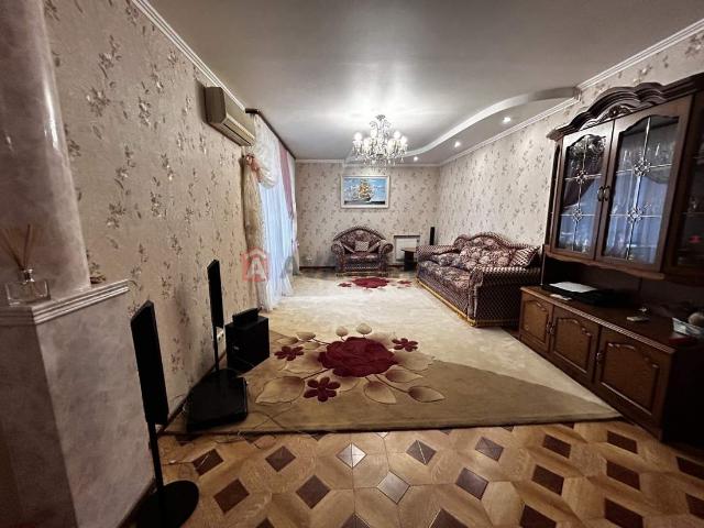 Квартира продажа в Вознесеновский, Запорожье