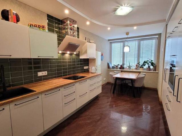 Квартира продажа в Романкове