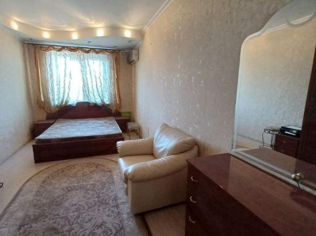 Квартира продажа в Великодолинском, Днепропетровской области