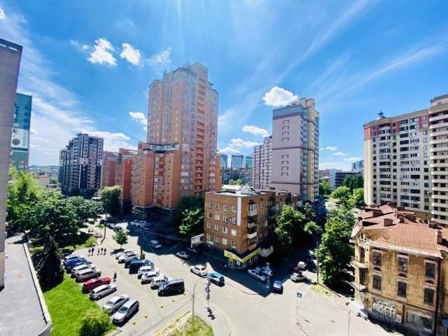 Квартира продажа в Романкове