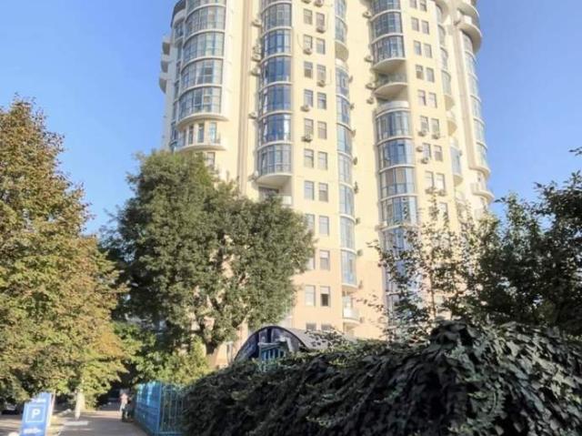 Квартира продажа в Великодолинском, Днепропетровской области