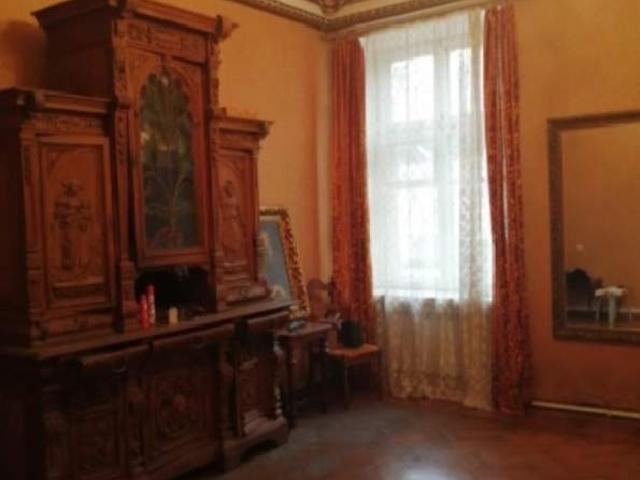 Квартира продажа в Великодолинском, Днепропетровской области