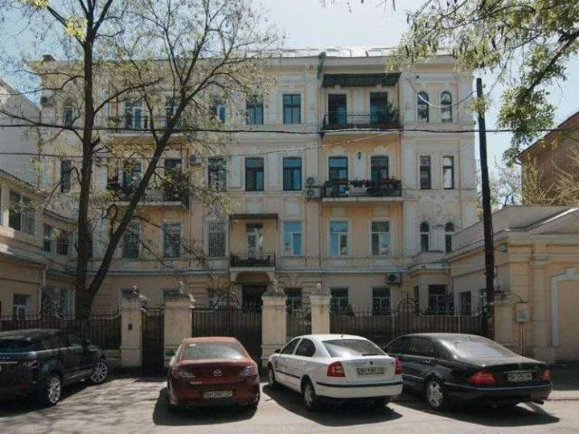 Квартира продажа в Великодолинском, Днепропетровской области