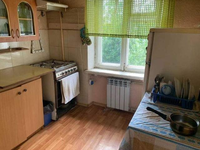 Квартира продажа в Великодолинском, Днепропетровской области