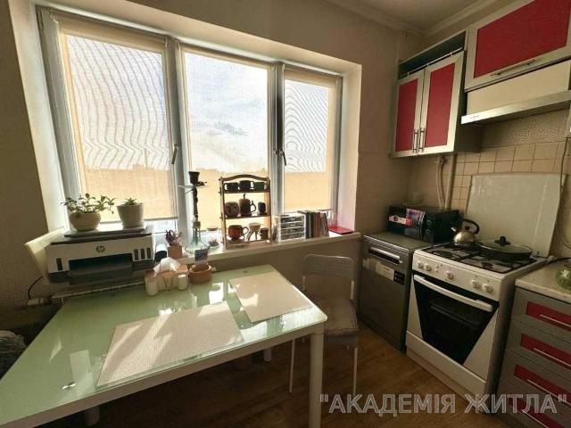 Квартира продажа в Святошинський район, Київ