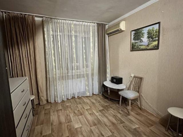 Квартира продажа в Великодолинском, Днепропетровской области