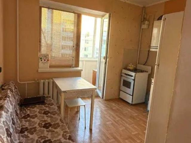 Квартира продажа в Великодолинском, Днепропетровской области