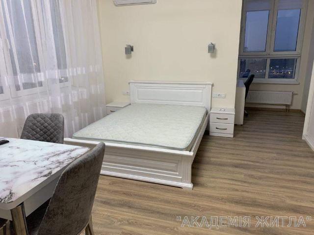 Квартира аренда в Романкове