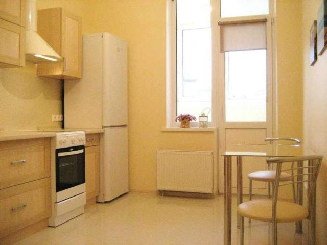 Квартира аренда в Позняки, Романкове