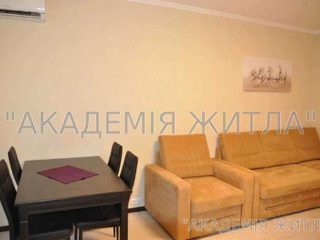 Квартира аренда в Романкове