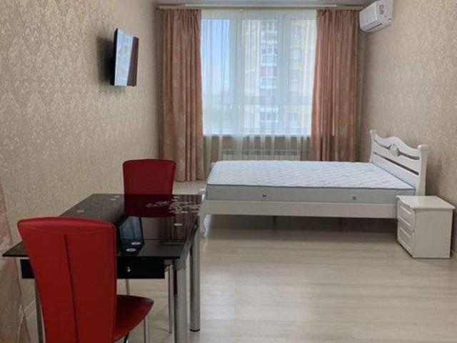 Квартира аренда в Позняки, Романкове