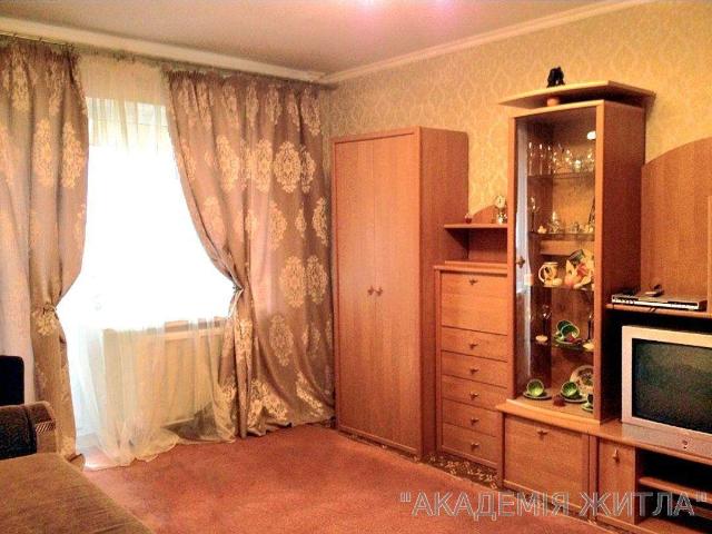 Квартира аренда в Позняки, Романкове