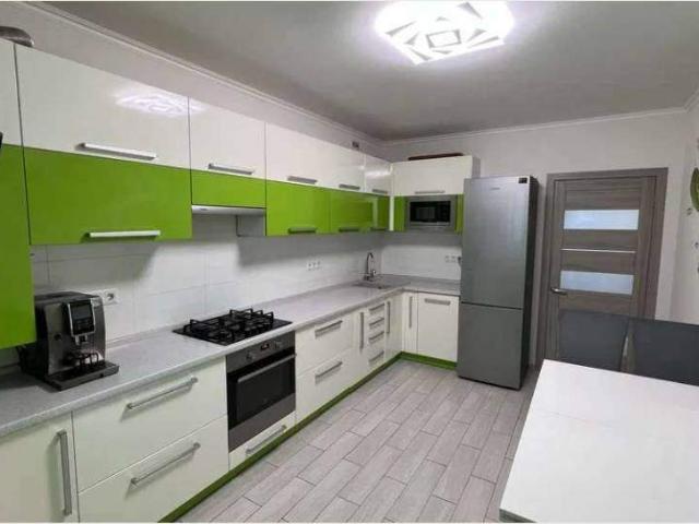 Квартира продажа в Леськах