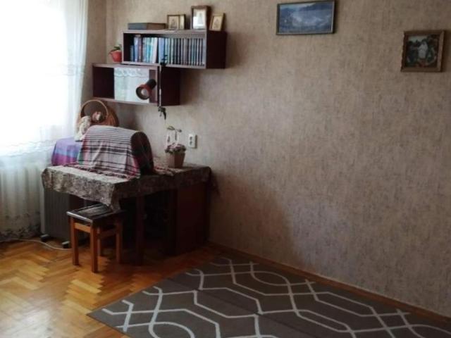 Квартира продажа в Коммунарский, Запорожье