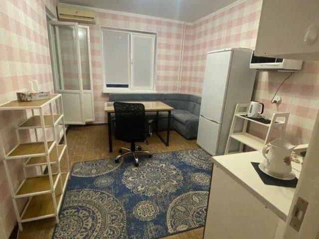 Квартира аренда в Позняки, Романкове