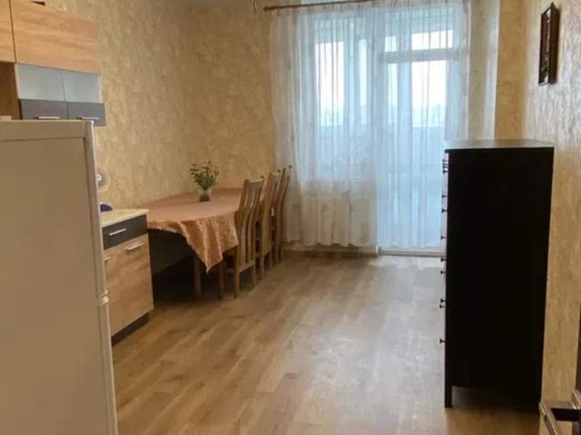 Квартира аренда в Романкове