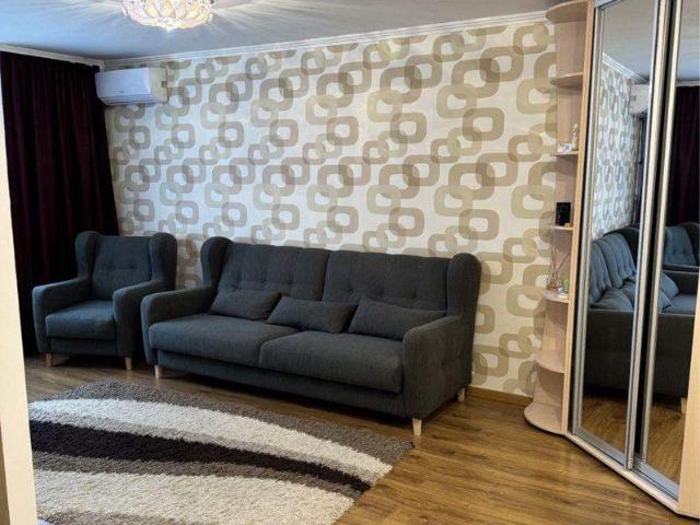 Квартира продажа в Коммунарский, Запорожье
