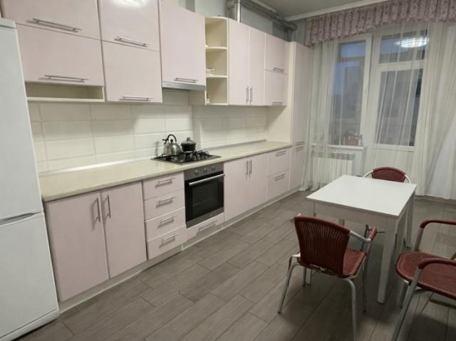 Квартира продажа в Бурлачьей Балке, Днепропетровской области