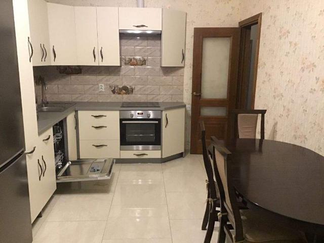 Квартира аренда в Позняки, Романкове