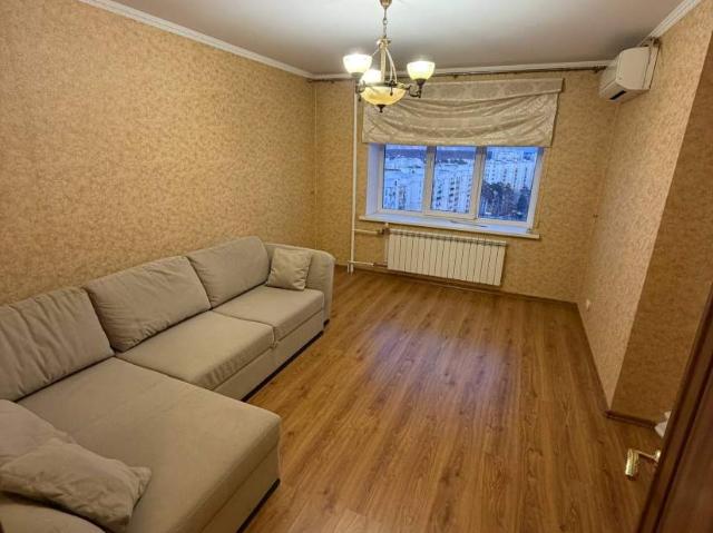 Квартира аренда в Романкове