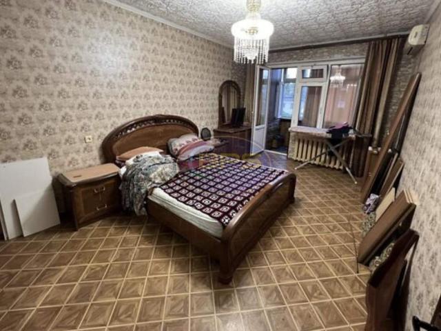 Квартира продажа в Великодолинском, Днепропетровской области