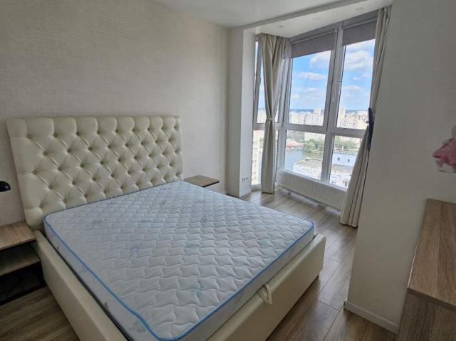 Квартира аренда в Позняки, Романкове