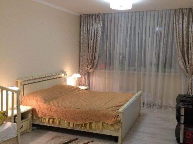Квартира аренда в Позняки, Романкове